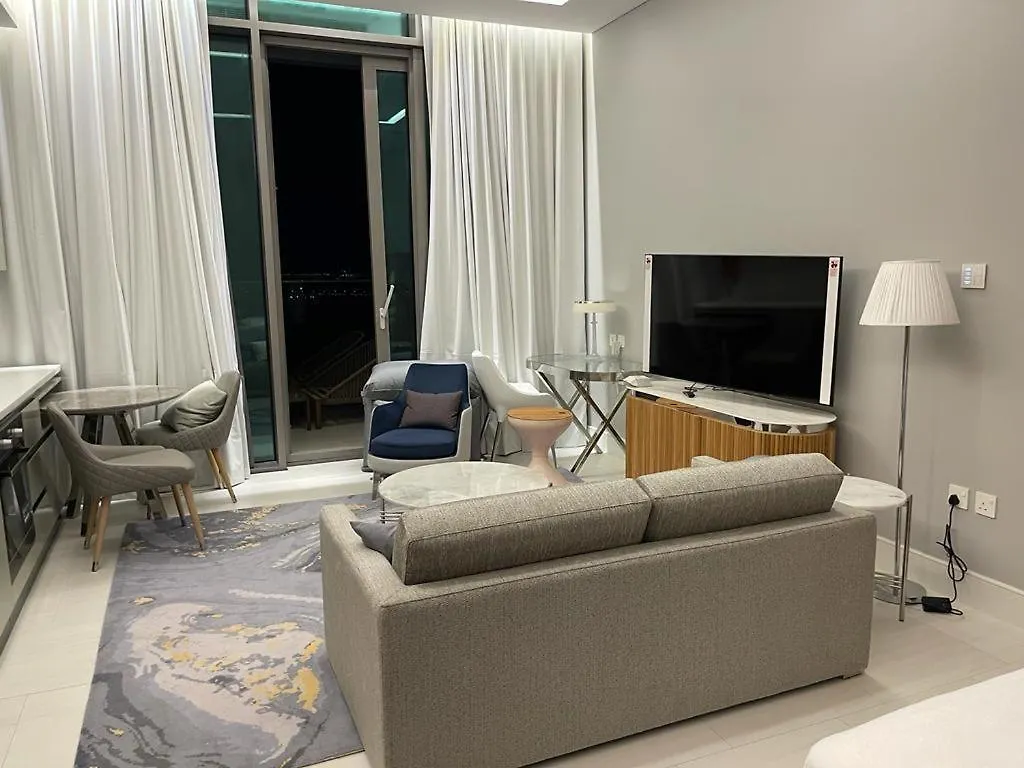 Infinity Luxury Apartment Dubai